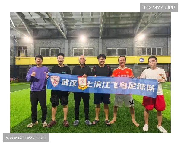 武汉足球队心理素质揭秘：如何在赛场上展现强大内心与团队精神